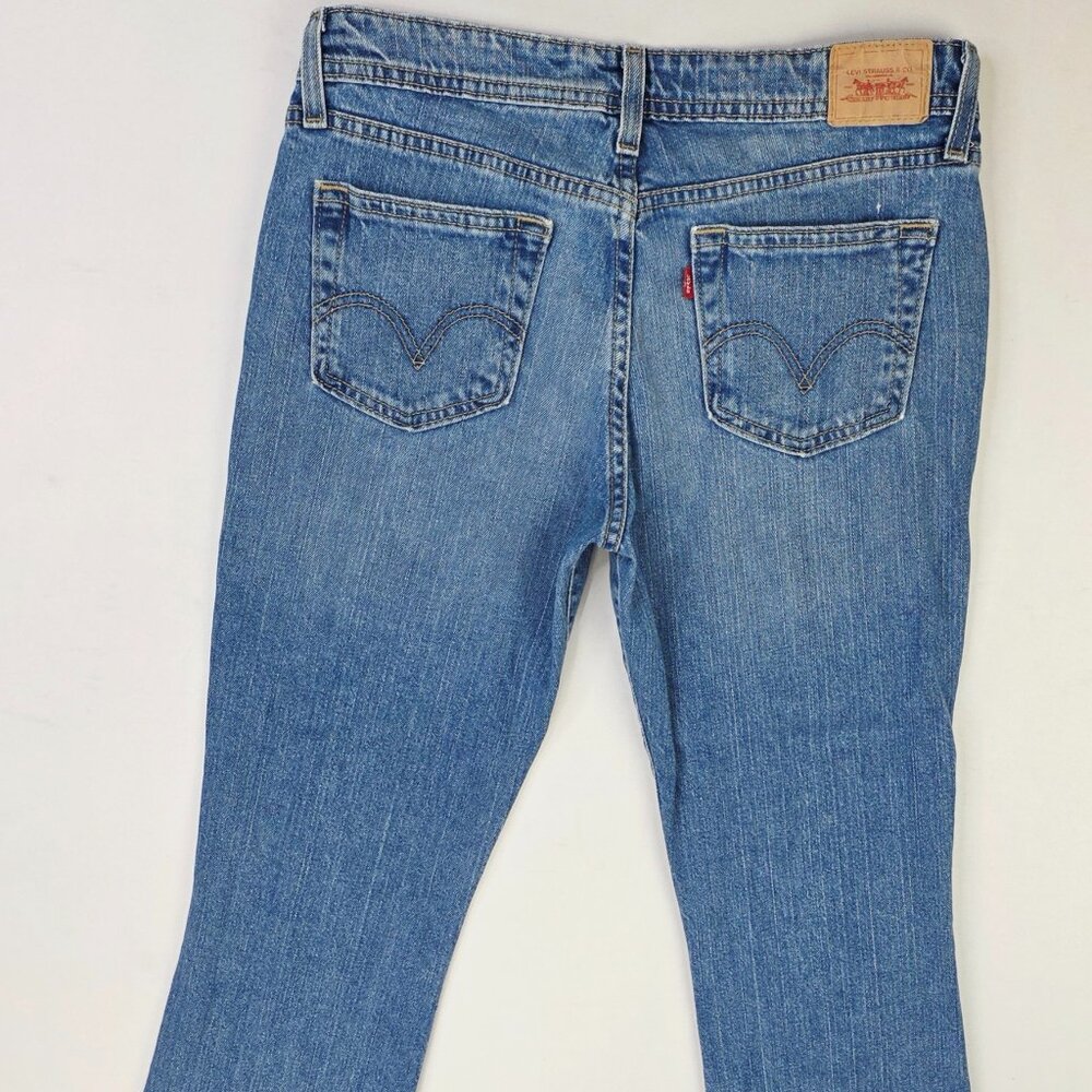 Levi's 518 Superlow Boot Cut Womens Size 7L Blue 34 Inch Inseam Denim Logo Jeans